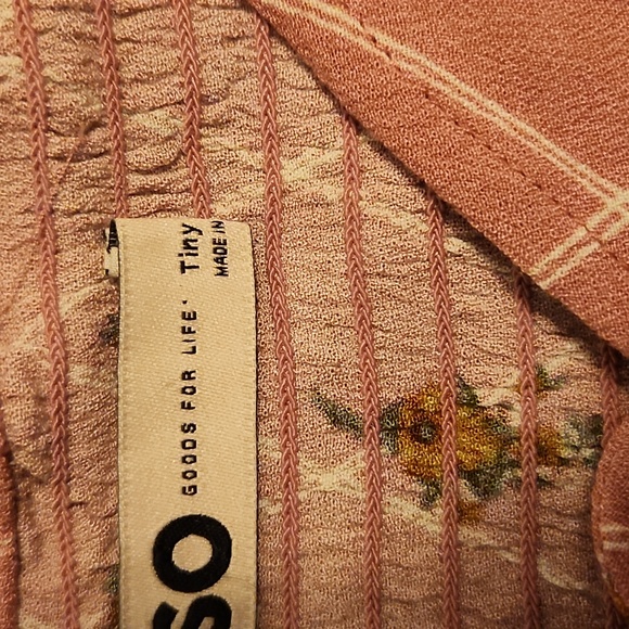 Top - Picture 2 of 5